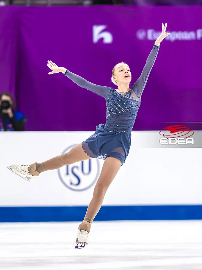 Ice Gallery Skates U.S.